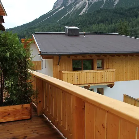 Szálloda Family Alm Tirol 3*