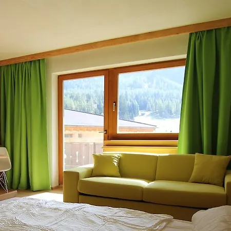 Hotel Family Alm Tirol