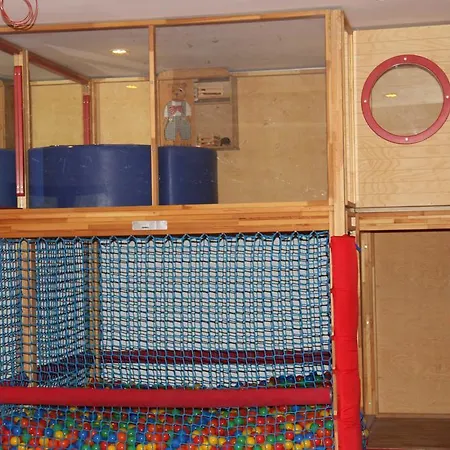 Family Alm Tirol Hotel 3*